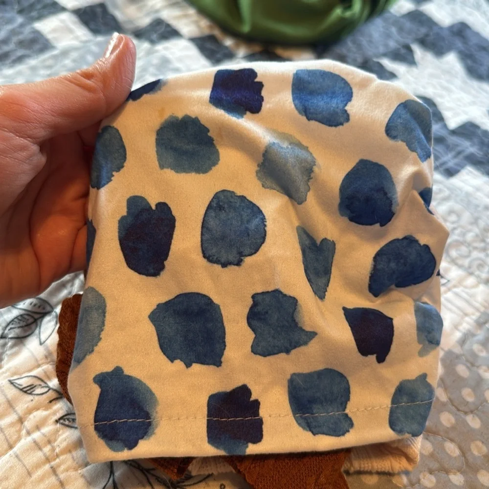 Infant bow hats